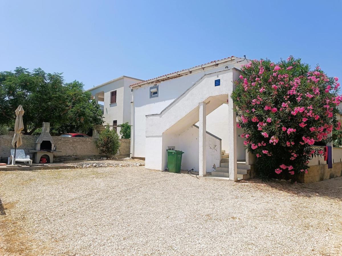 Apartments Babic 50 Meters From The Beach Vir Exterior foto