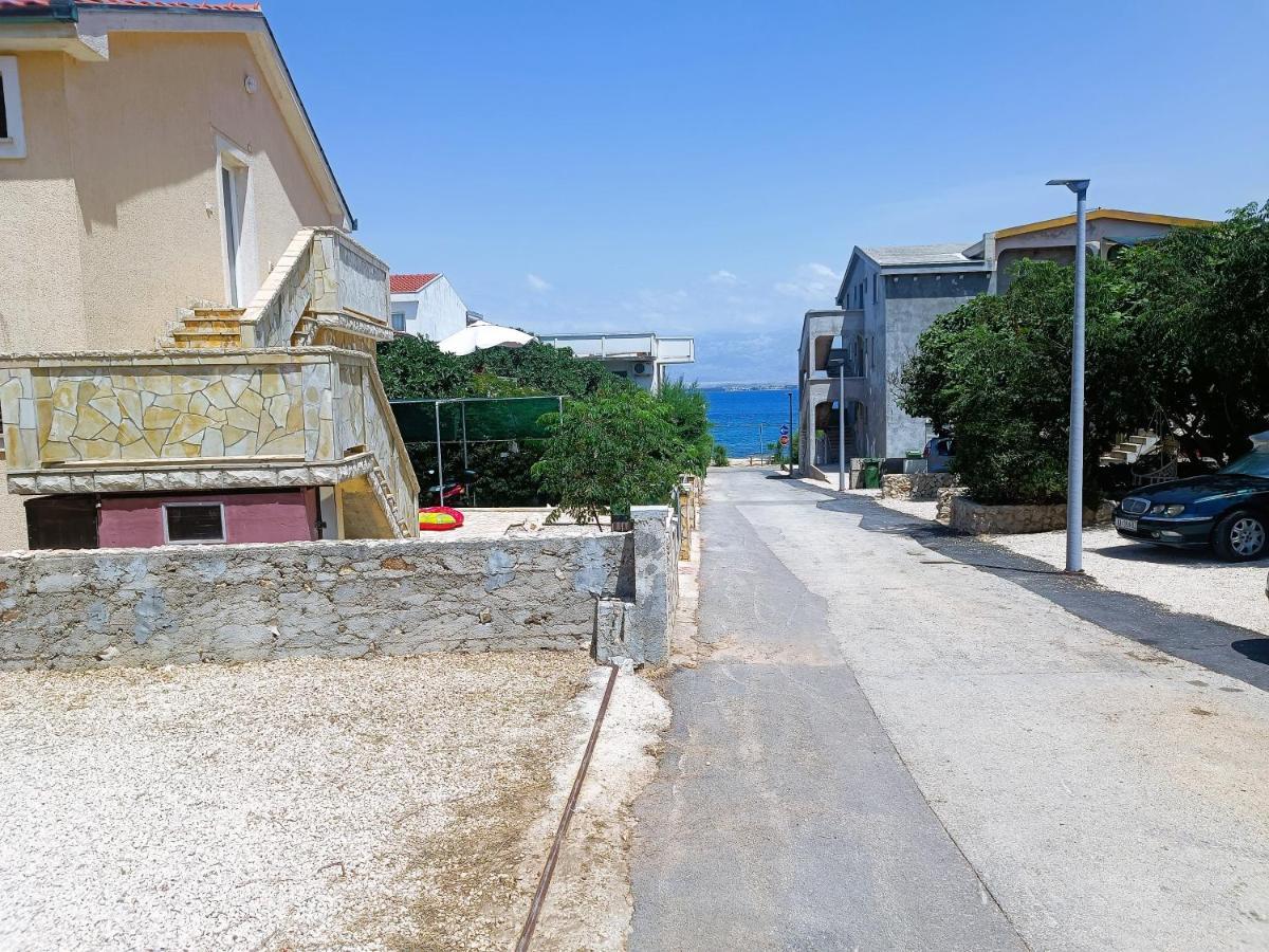 Apartments Babic 50 Meters From The Beach Vir Exterior foto
