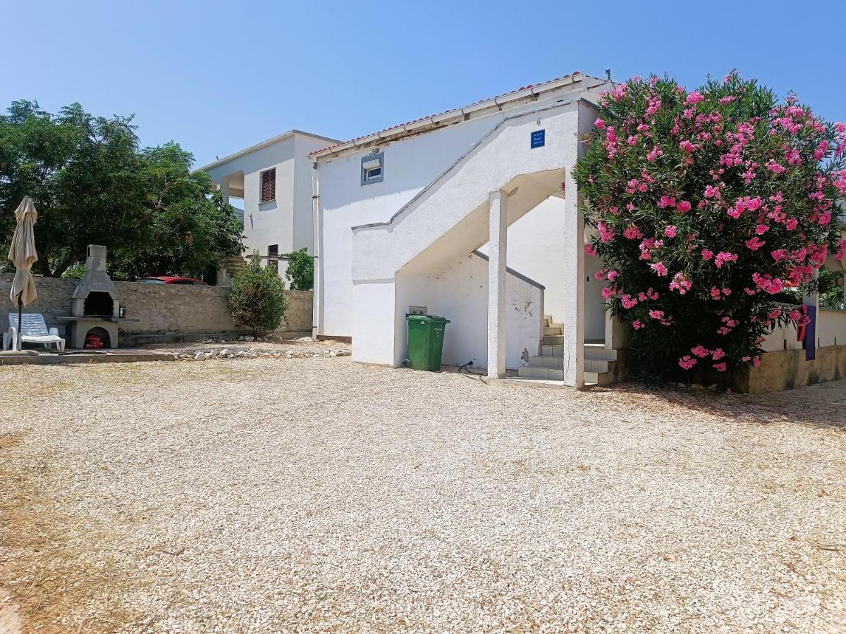Apartments Babic 50 Meters From The Beach Vir Exterior foto